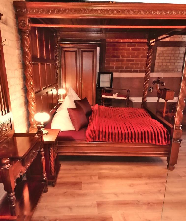 Hotel Denkmal 13 Rostock - Kaufmannshaus Krahnstoever Ngoại thất bức ảnh